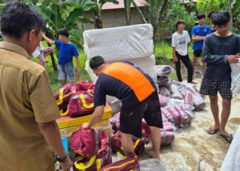 Kemensos Kirim Bantuan Logistik Korban Banjir dan Longsor di Padang