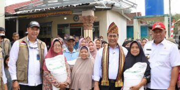 Bulog dan Bapanas Salurkan Bantuan Pangan kepada 1,24 Juta Penerima di Provinsi Lampung