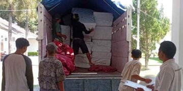Kemensos Kirim Bantuan untuk Korban Kebakaran Kampung Adat Wisata Sade
