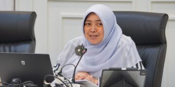 DPR Minta Data Desil DTSEN Diperbaiki agar Bantuan Pendidikan Tepat Sasaran