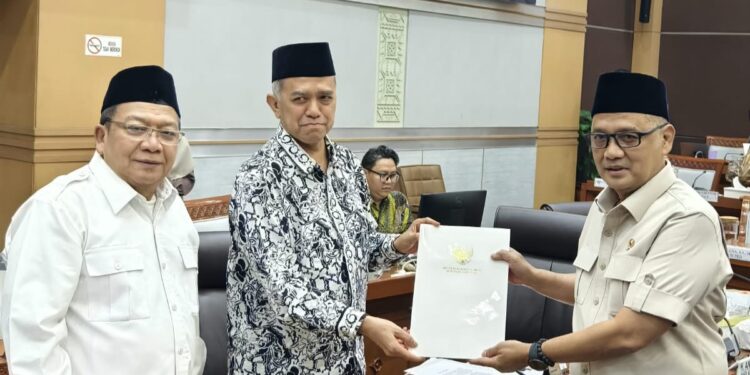 Menhaj Usul Biaya Haji 2027 Rata-Rata Rp107,3 Juta per Jemaah