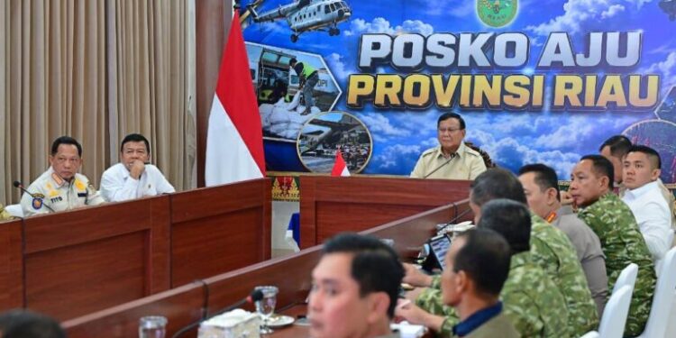 Prabowo Siapkan 1.000 Perwira TNI-Polri Perkuat Penanganan Karhutla di Sumatra Selatan