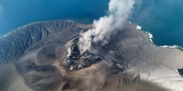 Erupsi Anak Krakatau Menurun, Badan Geologi Minta Masyarakat Tetap Waspada