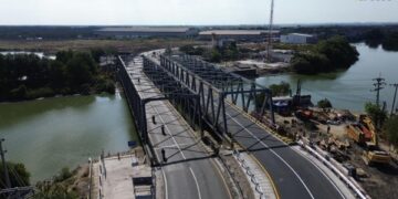 Jembatan Manyar Dibuka, Akses Menuju Kawasan Industri Gresik Makin Lancar