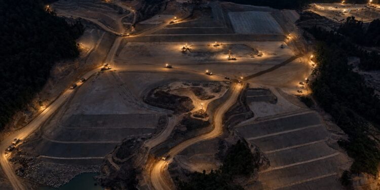 Pacu Produksi Pani Gold Mine, EMAS Percepat Proyek Fasilitas CIL 2