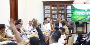 Mentan Amran Berikan Solusi Permanen ke Peternak Lewat Ekosistem Terintegrasi