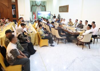 Mentan Amran Percepat Penyaluran SPHP Jagung, Peternak Lebih Mudah Akses Pakan