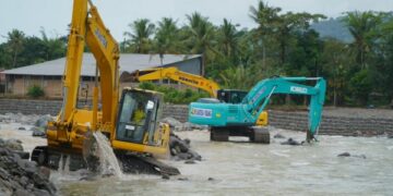 Kementerian PU Rampungkan Tanggul Darurat di Padang dan Pulihkan Akses Jalan Tapan-Batas Jambi
