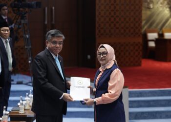 Menaker Ungkap 10 Poin Penting UU Pelindungan Ketenagakerjaan yang Wajib Diketahui Pekerja