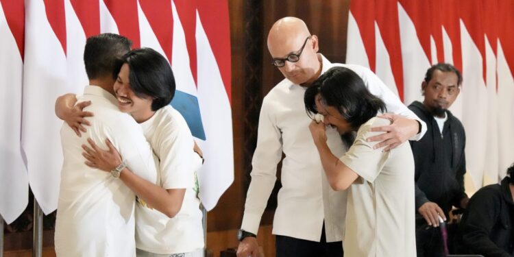 Kemlu Fasilitasi Kepulangan 4 Kru Kapal MT Honour 25 yang Disandera di Somalia